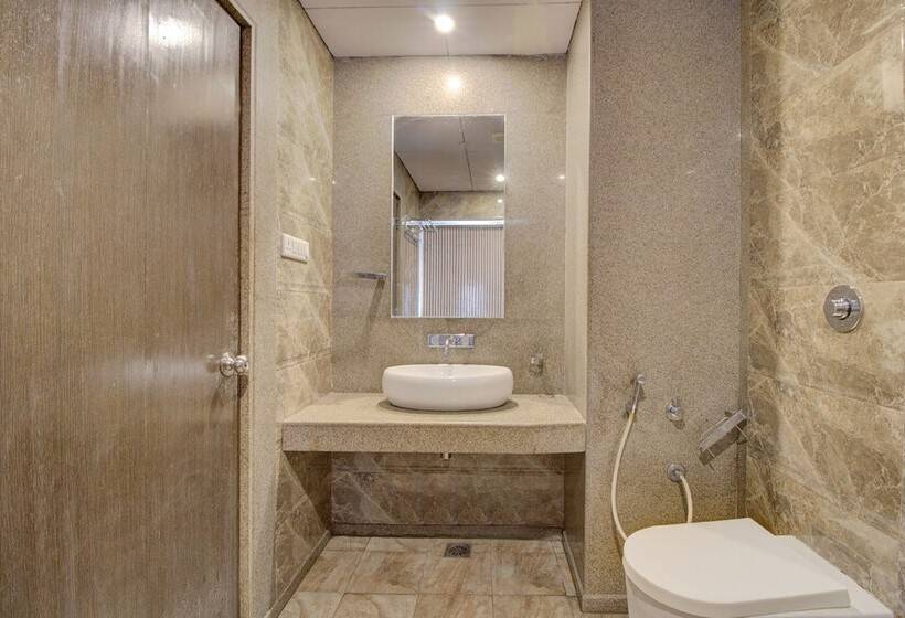 Отель Royale Palace