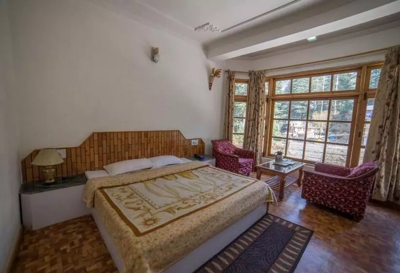 ホテル Satkar Residency   Riverside Old Manali