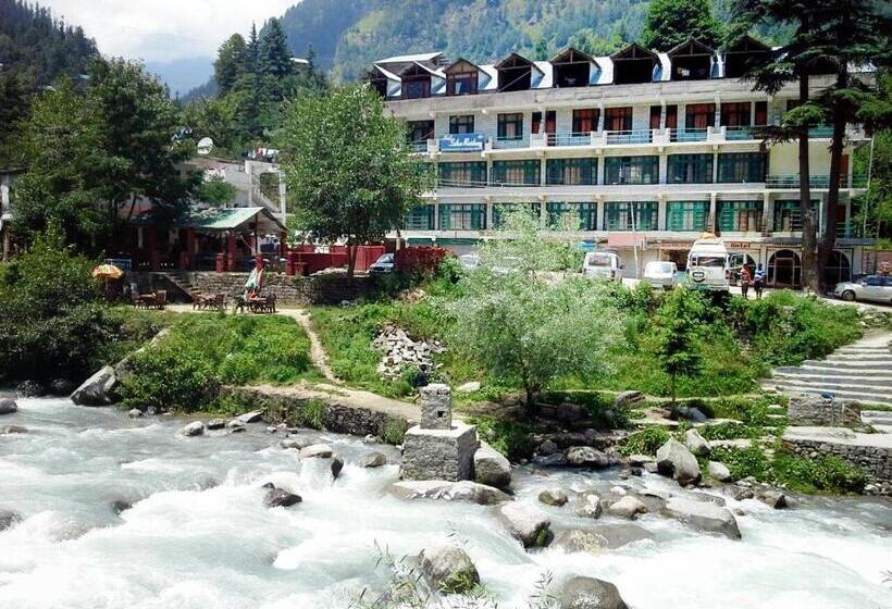 בית מלון כפרי Satkar Residency