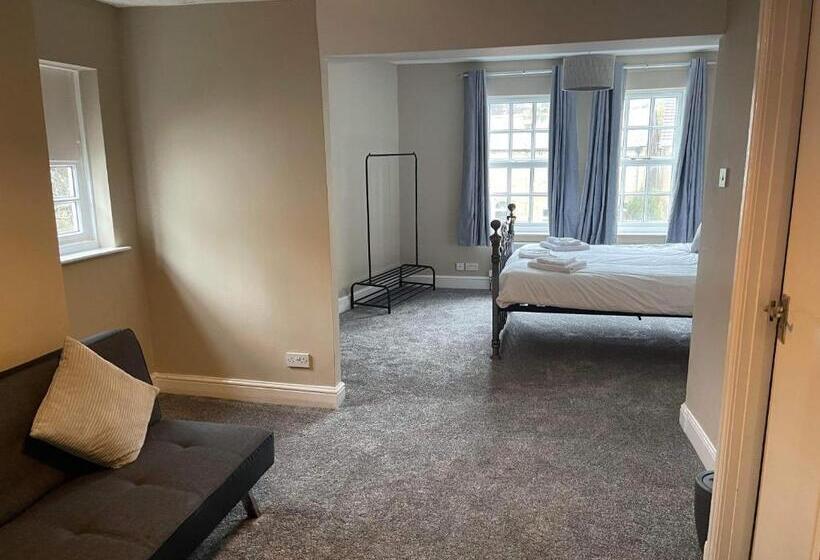 Hotelli The Seven Stars