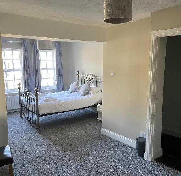 Hotelli The Seven Stars