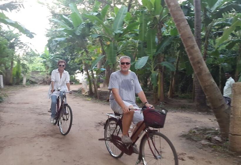 Indeco Hotels Swamimalai