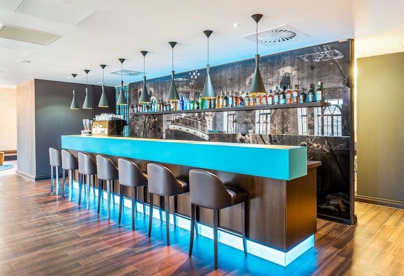 Motel One Edinburgh Princes