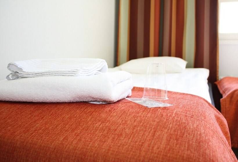 Summer Hotel Vuorilinna