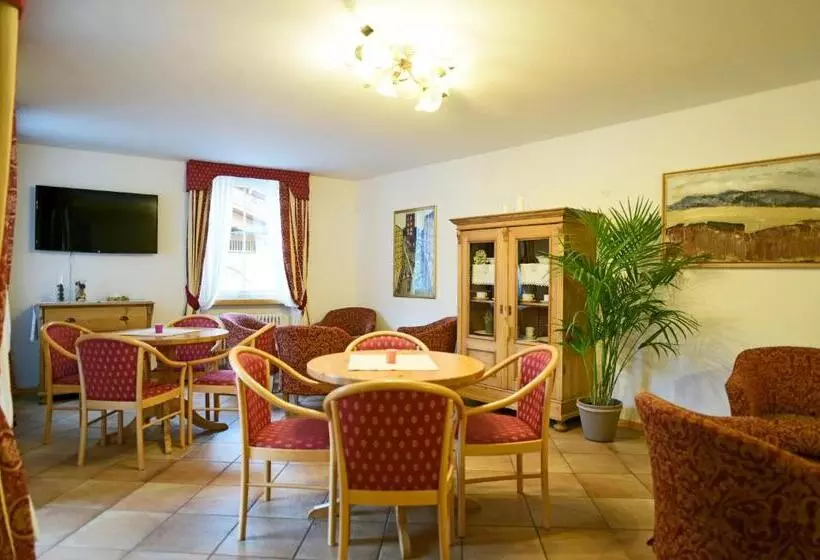 Alp Hotel Dolomiti