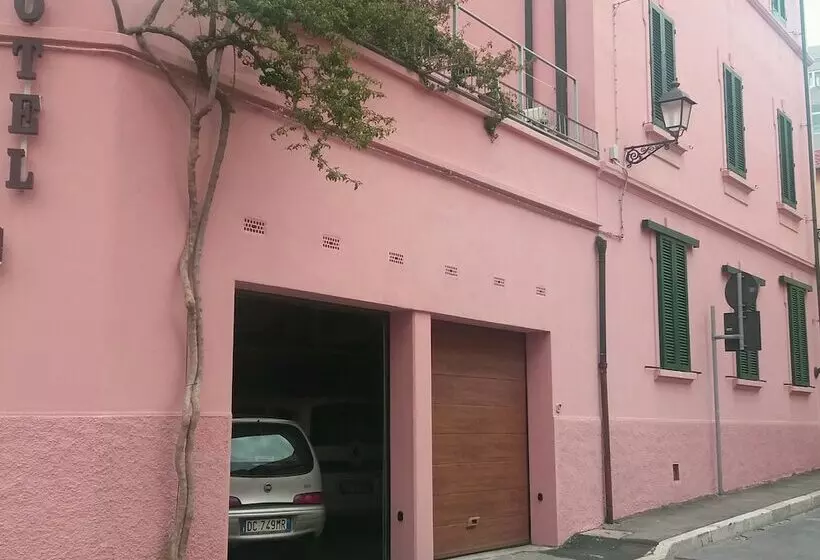 ホテル Albergo Italia