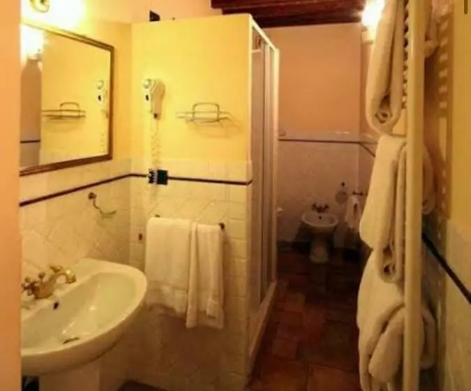 ホテル B&b  Baldovino Di Monte