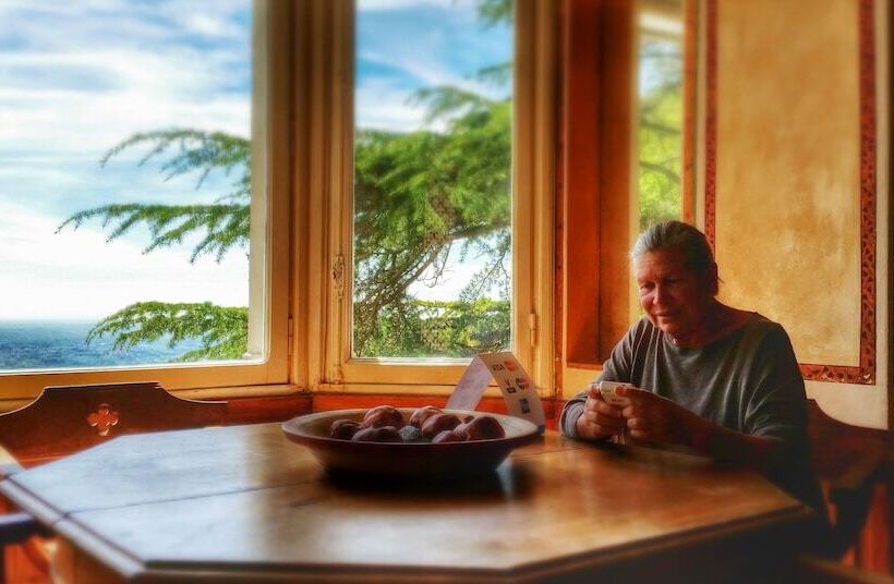 هتل B&b Il Parco E Gli Affreschi