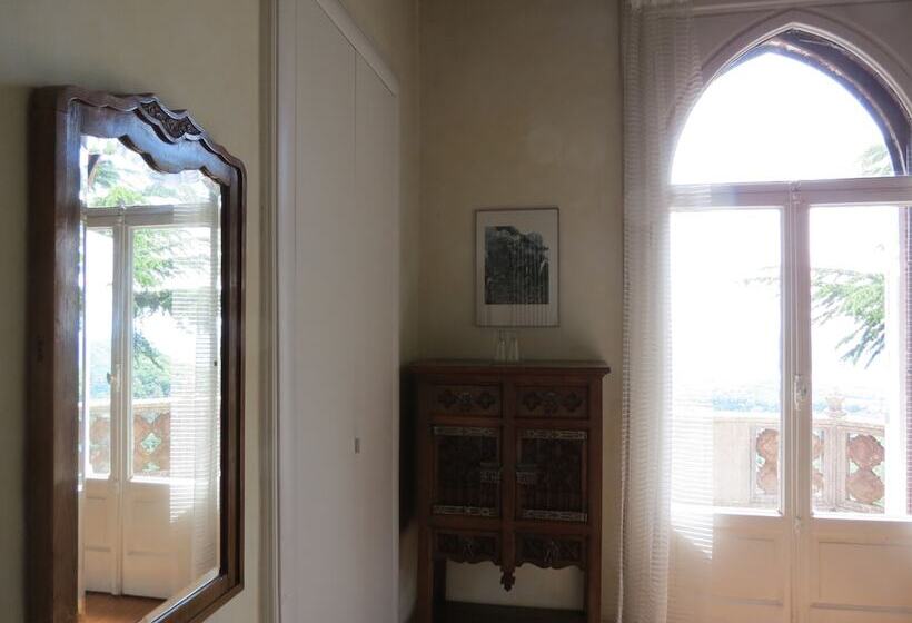 هتل B&b Il Parco E Gli Affreschi