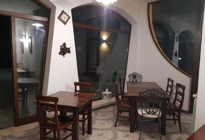 فندق B&b La Terrazza Sul Mare