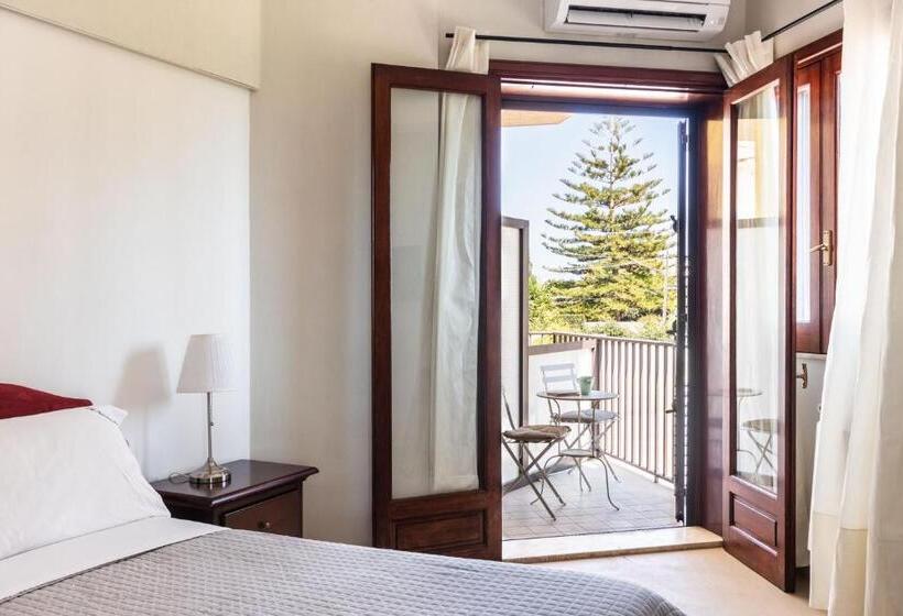 فندق B&b La Terrazza Sul Mare