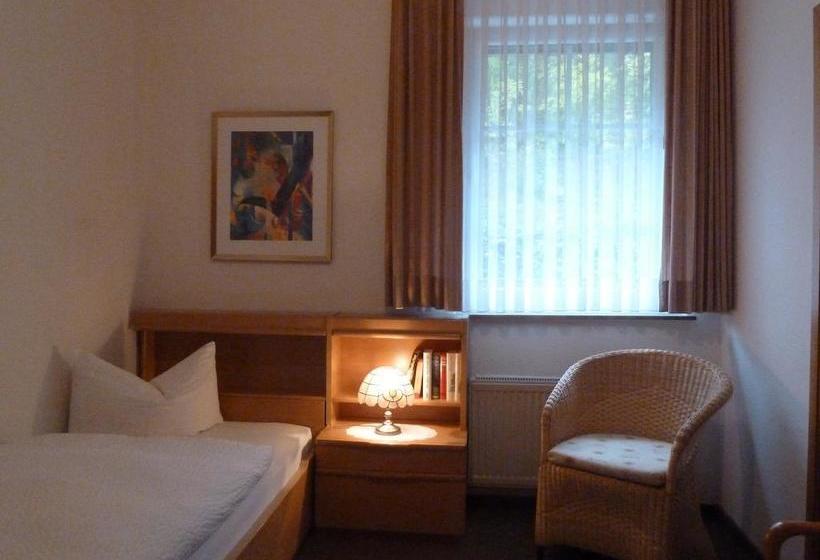 酒店 Berghaus Püttmann