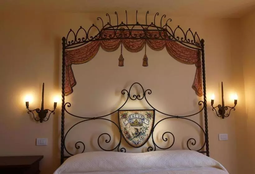 هتل Borgo Medievale