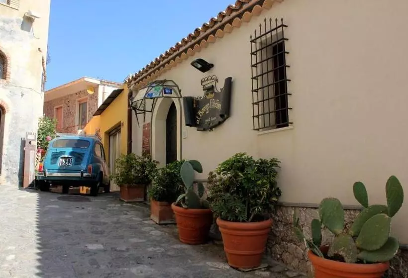 هتل Borgo Medievale