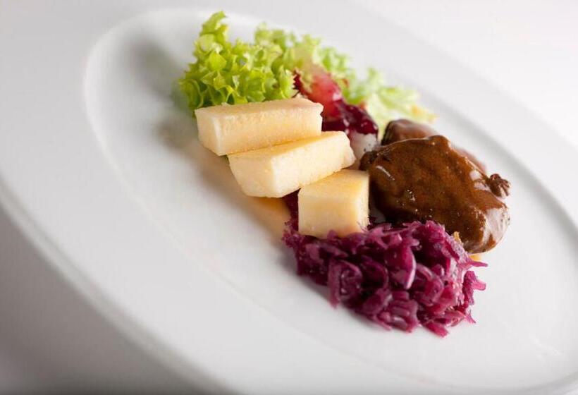 فندق Brunnerhof Klausen Chiusa