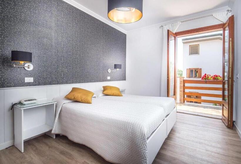 ホテル Capanna D Oro