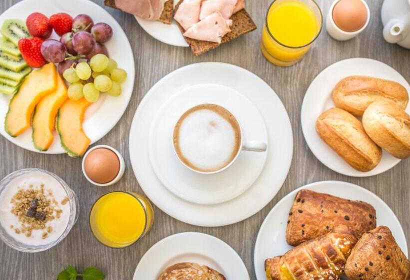 ホテル Capanna D Oro