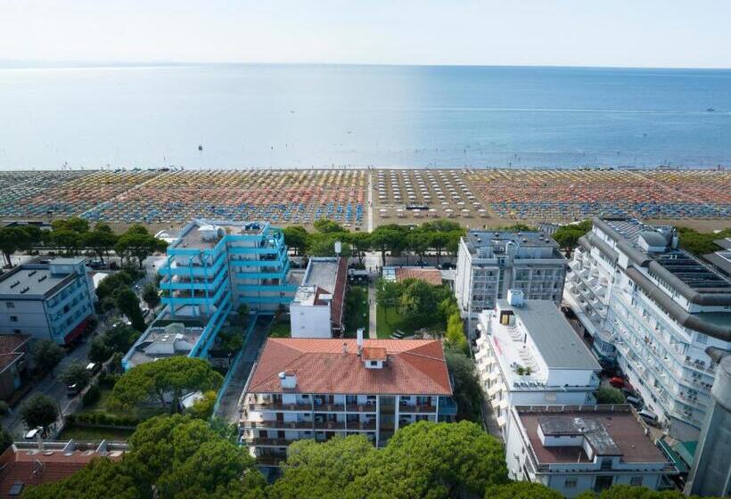 ホテル Capanna D Oro