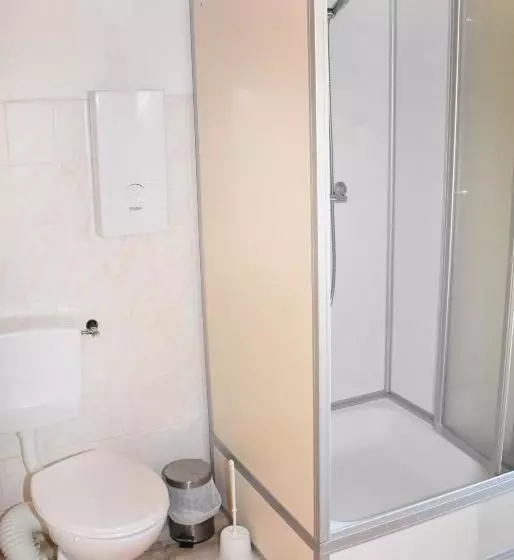 هتل Ferienwohnung Langelsheim