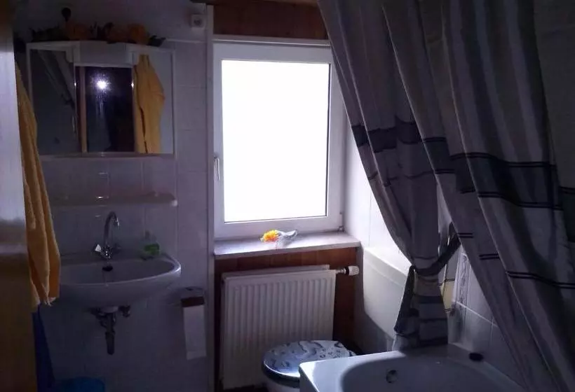 هتل Ferienwohnung Langelsheim