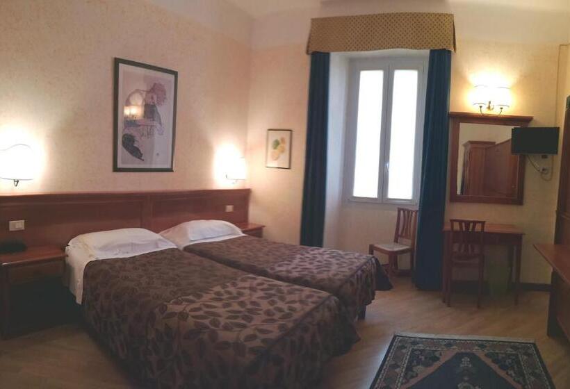 호텔 Garnì Riviera