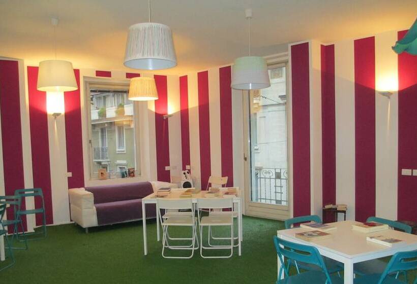 Hotel Gogol Ostello & Caftè Letterario   Hostel