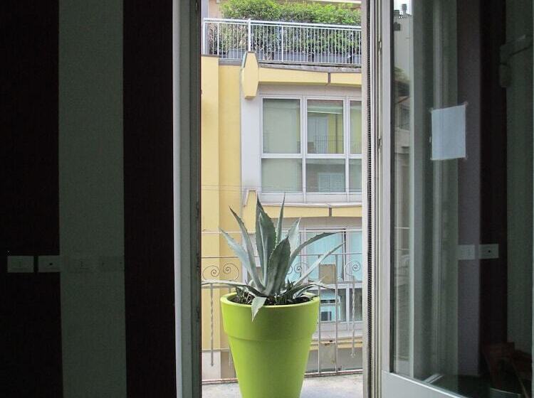 Hotel Gogol Ostello & Caftè Letterario   Hostel