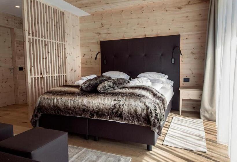 Отель Gran Paradiso