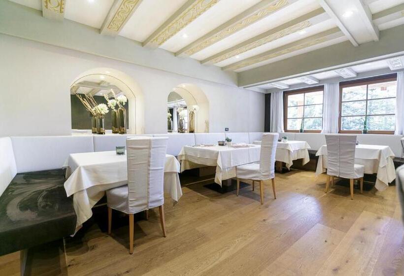 Отель Gran Paradiso