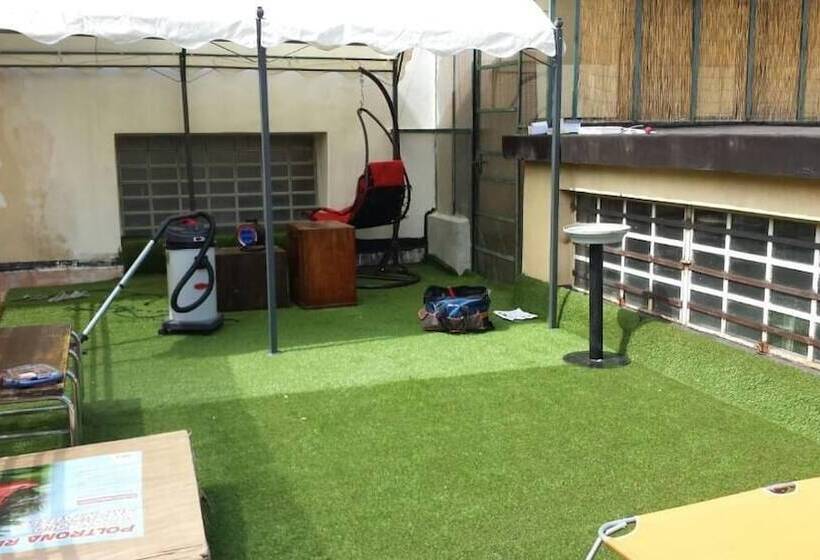 호텔 Hostel Colours