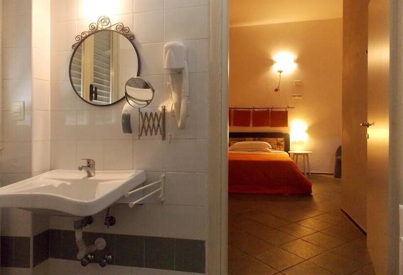 호텔 Hostel Colours