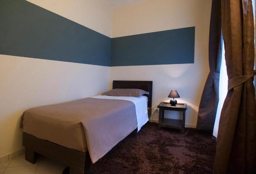 בית מלון כפרי Il Campanile