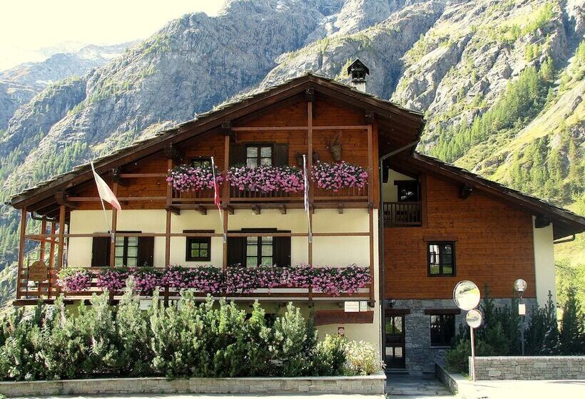 هتل Il Piccolo Residence