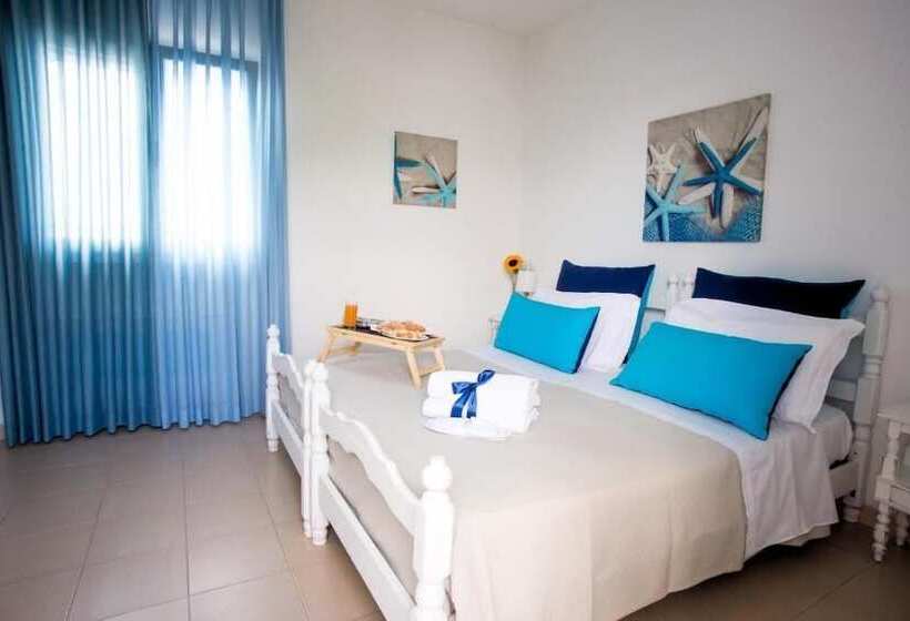 ホテル Isola Lo Scoglio