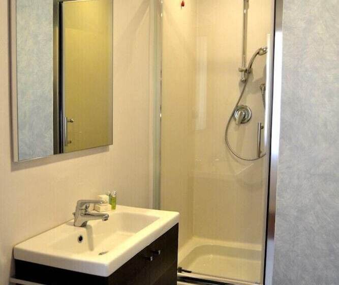 Отель Italia 30