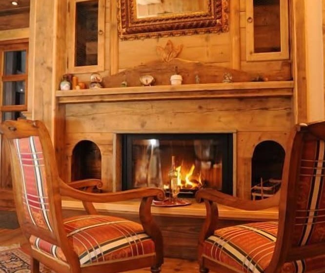 Laghetto Alpine Hotel & Restaurant