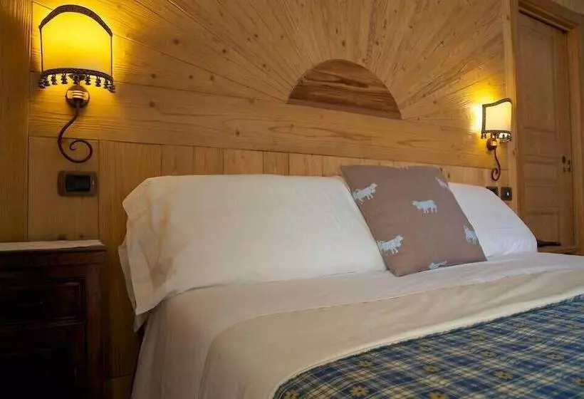 Laghetto Alpine Hotel & Restaurant