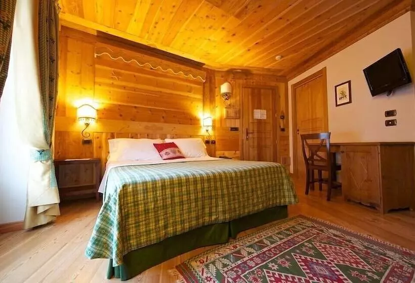 Laghetto Alpine Hotel & Restaurant
