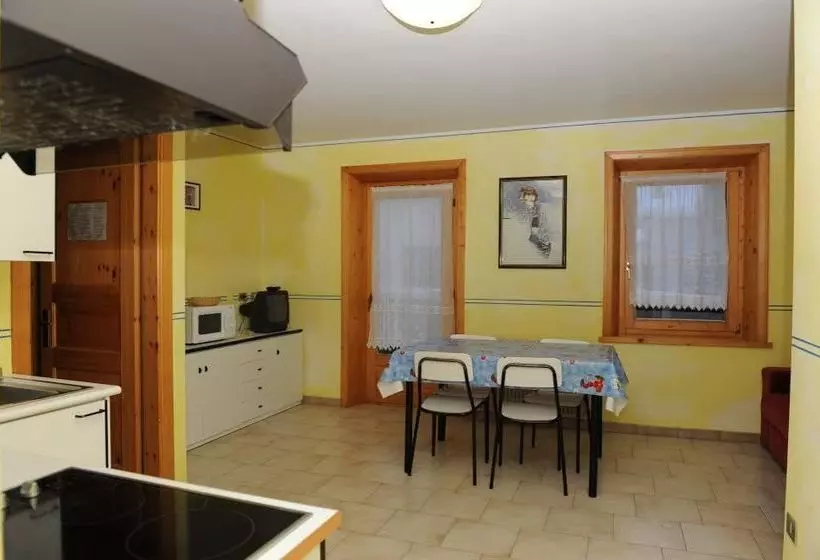 هتل Livigno Apartment