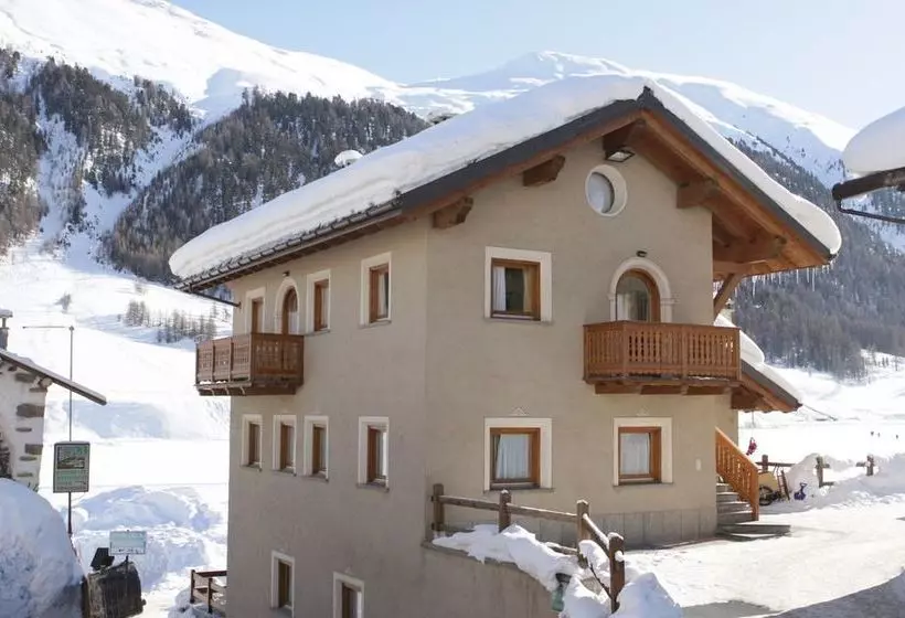 هتل Livigno Apartment