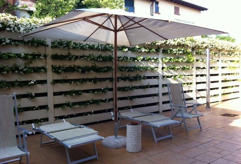 ホテル Luna Residence