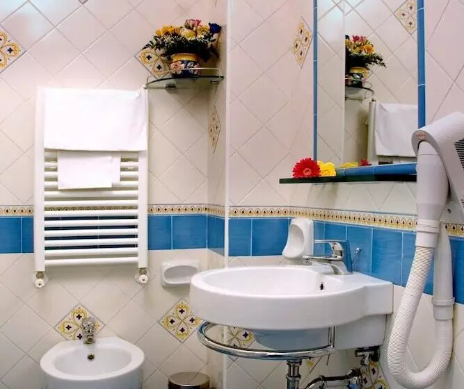 هتل Meublè Casa Mannini Rooms