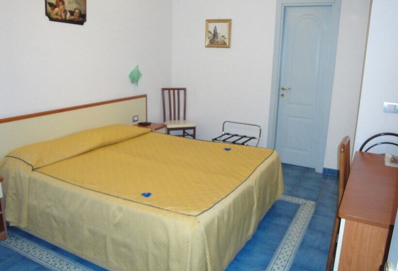 Отель Meublè Casa Mannini Rooms
