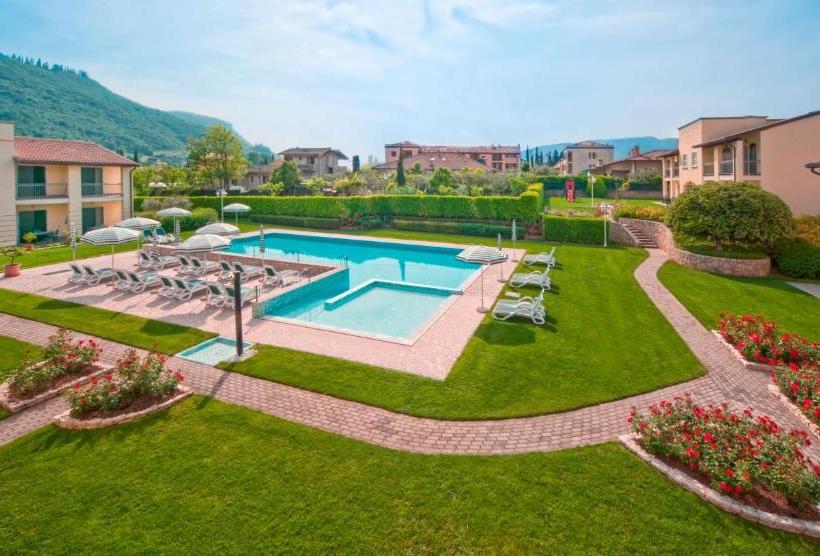 בית מלון כפרי Residence Corte Delle Rose