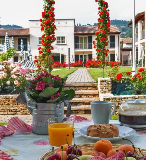 בית מלון כפרי Residence Corte Delle Rose