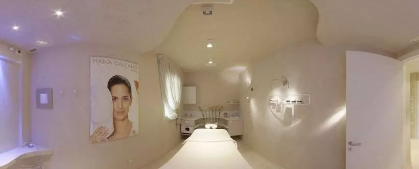 ホテル Suite & Spa Mirabel