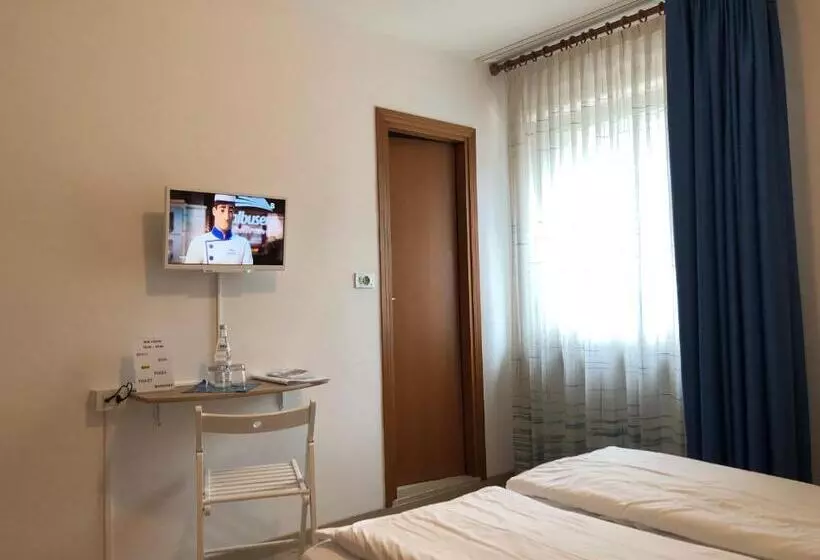 هتل Villa Al Vento