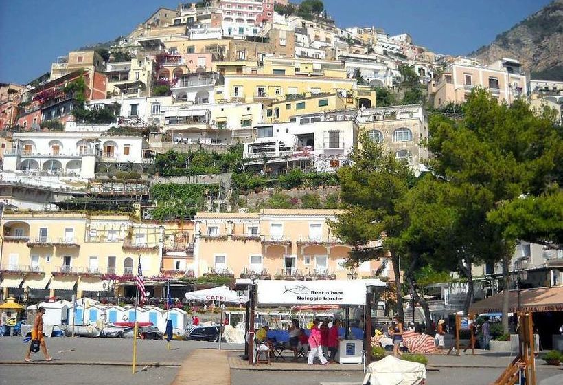 호텔 Villa Costanzo