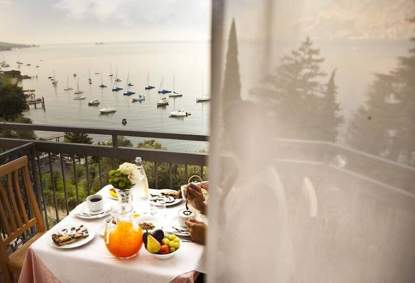 هتل Villa Orizzonte