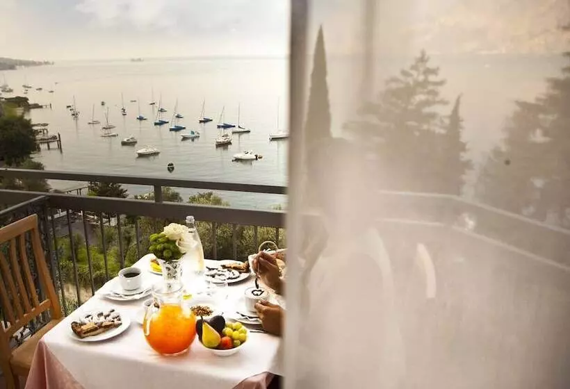 هتل Villa Orizzonte